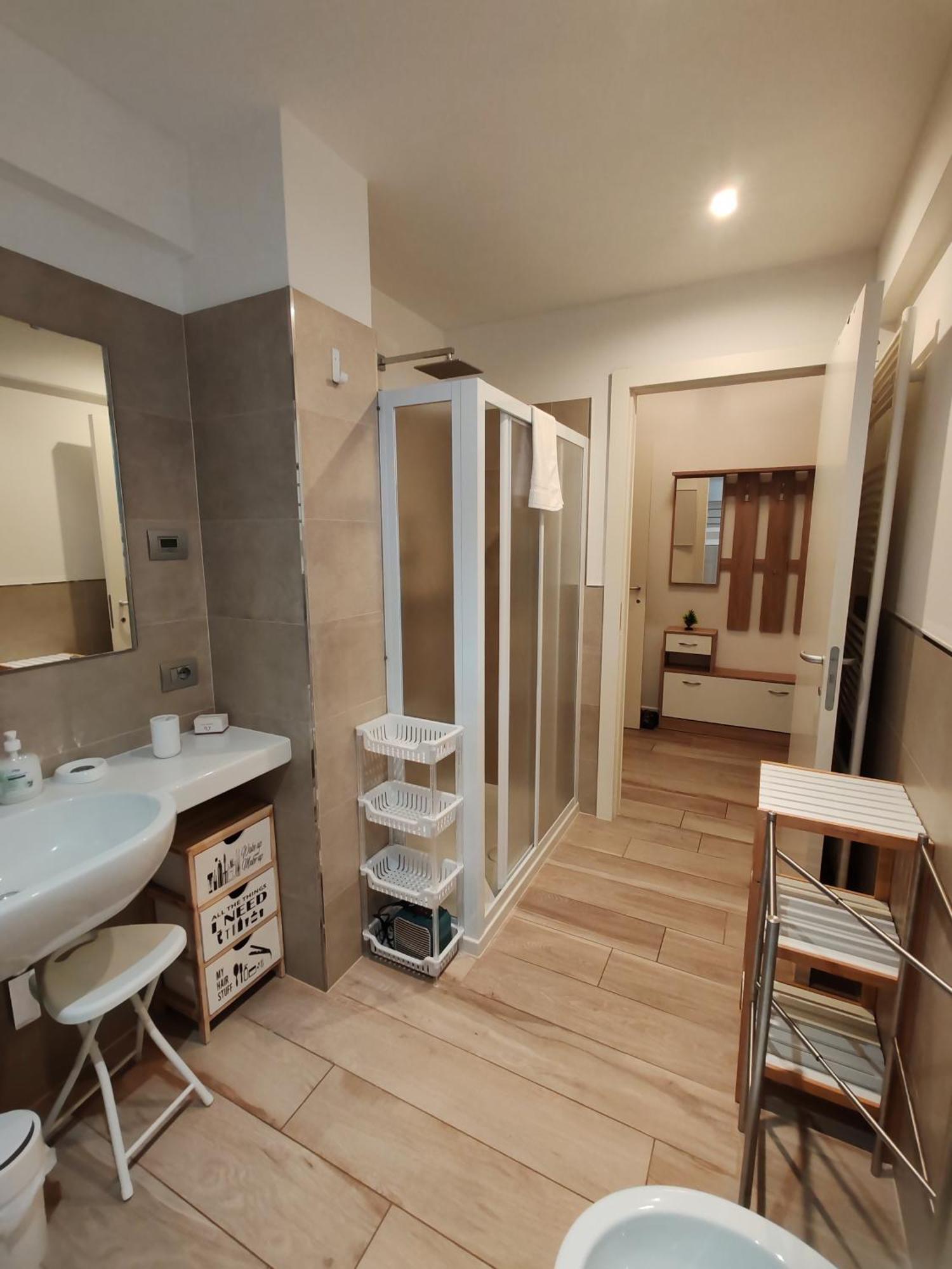 Butterfly Apt In Suna With Garage Вербания Экстерьер фото